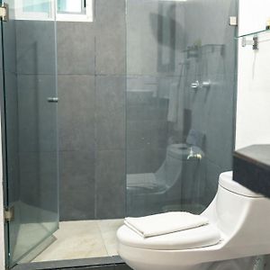 Habitación con Cama King